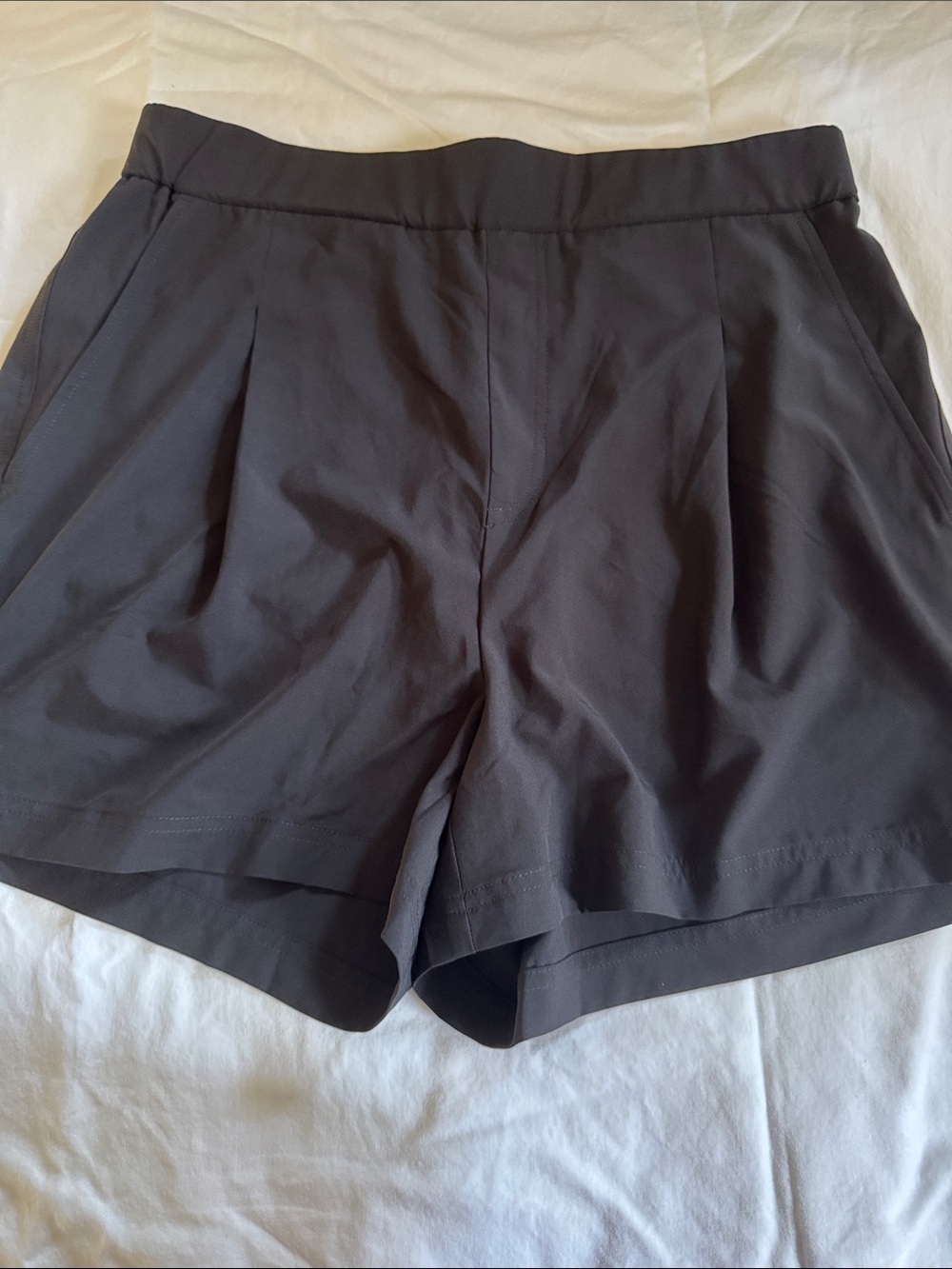 Women’s Black Pleated Skort Shorts - Versatile Everyday Staple NWOT